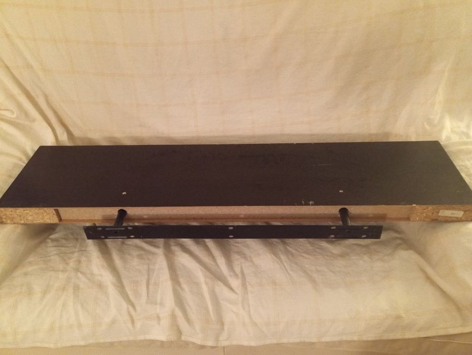 Prateleira IKEA “Lack” -  110x26 cm - cor preto