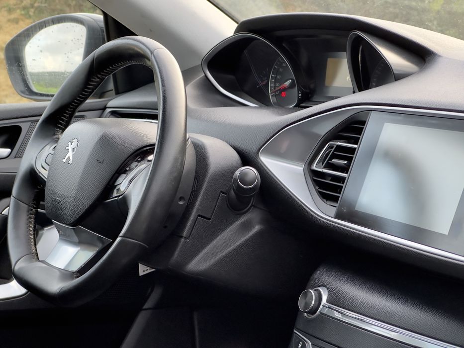 Peugeot 308 SW HDI 1.6 120cv