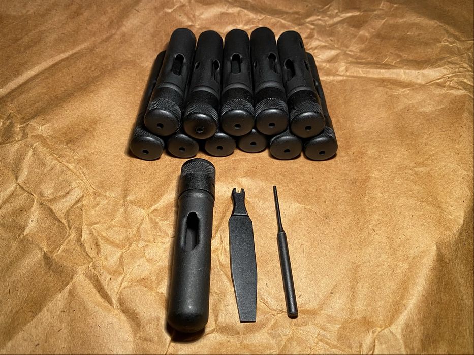 Радянський пенал АК, АКСУ, АКС-74у на 2 предмета виколотка і викртука