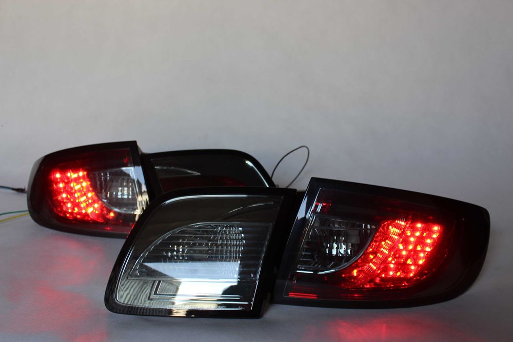 Lampy światła tylne tył MAZDA 3 r.03-09 sedan Black SMOKE LED NOWE!