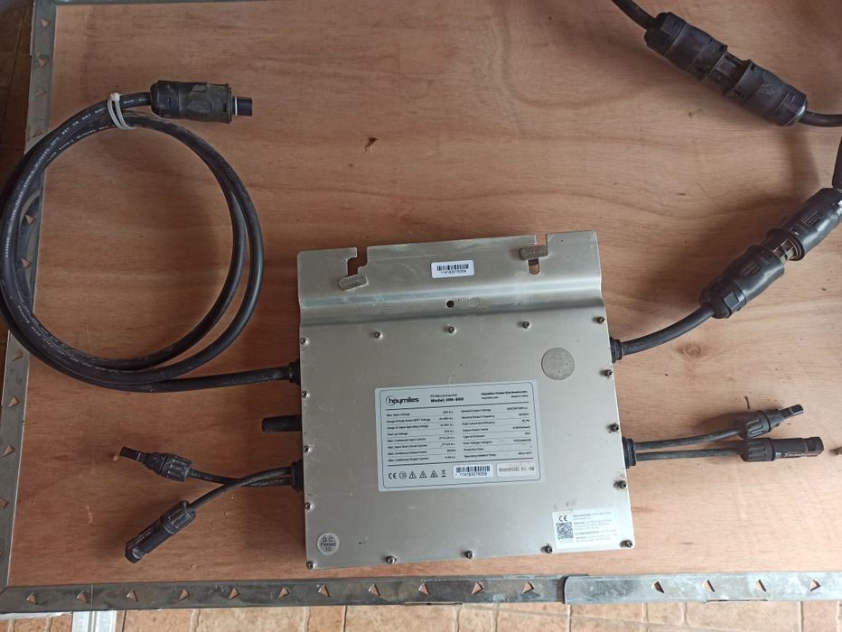 Micro inversor Hoymiles 800W + 440W
