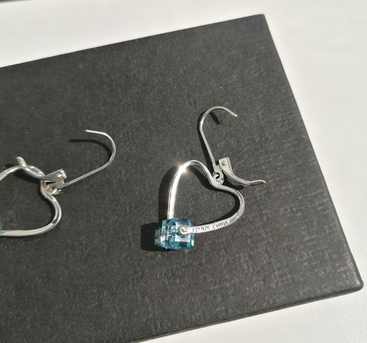 Сережки Ava Ro серце срібні з Swarovski (925 проба) Сережки серебряные
