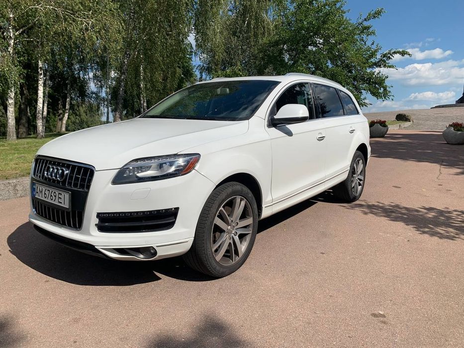 Audi Q7 3.0 TFSI Quattro • 2015 • Хороша комплектація •