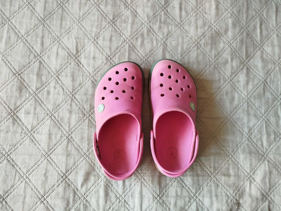 Klapki crocs dla dziewczynki
