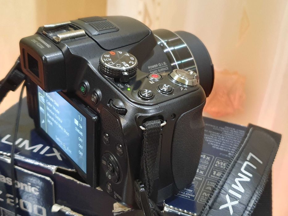 panasonic lumix fz100 - купить цифровые фотоаппараты - Цена на OLX.ua