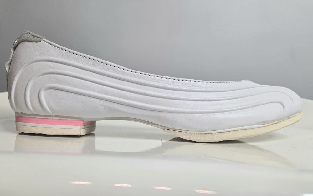 Hatha Ballerina Adidas Dziewczęce Rozm: 36