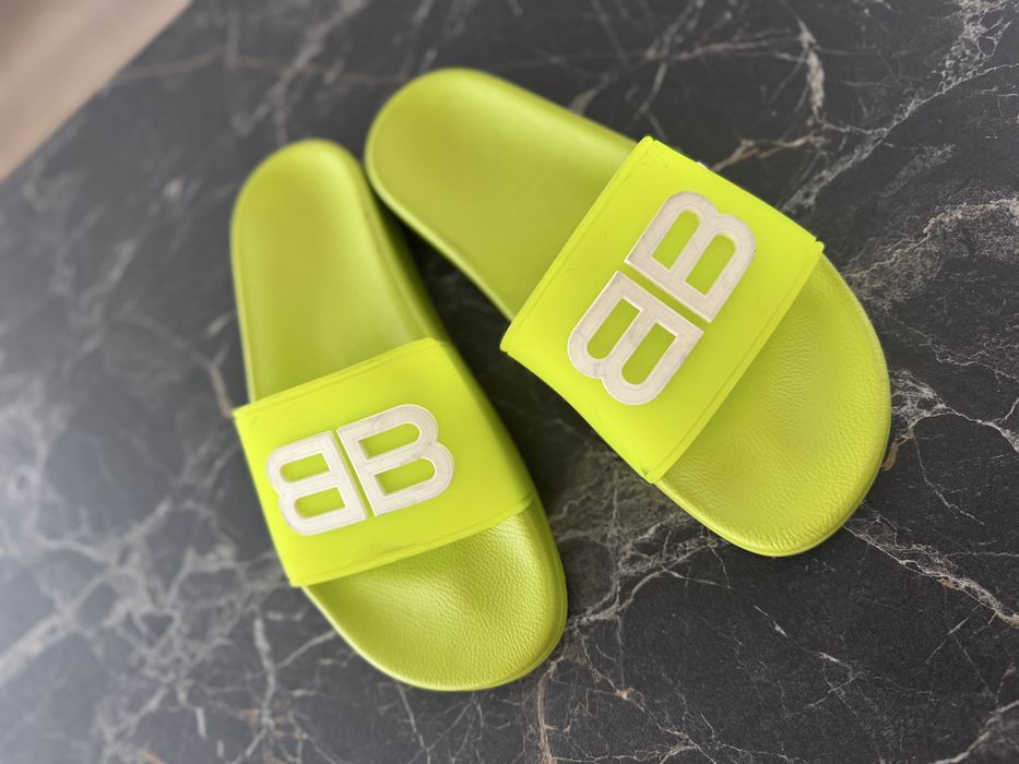 Klapki balenciaga 38