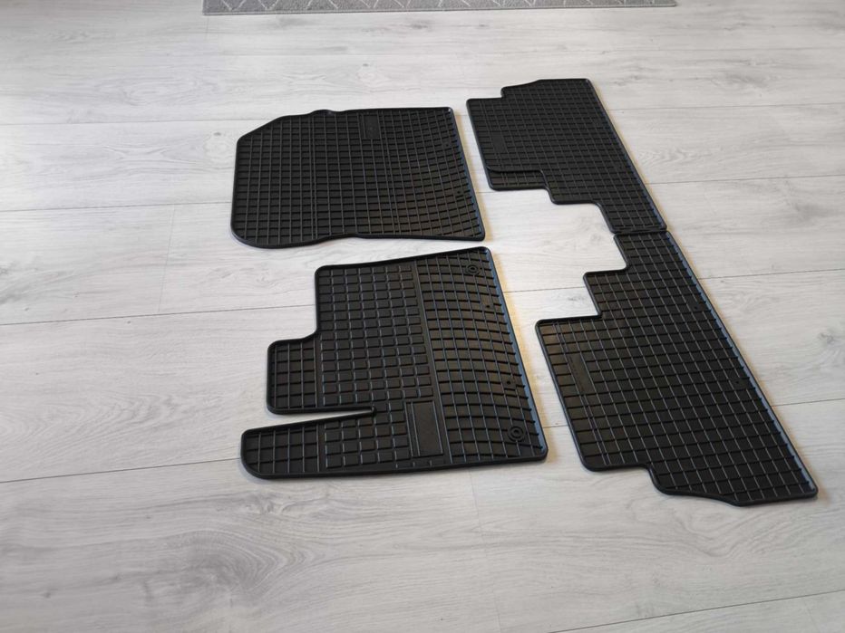Dywaniki Gumowe Citroen Berlingo III Opel Combo E Peugeot Partner III