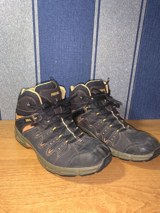 Трекінгові кросівки черевики Meindl nasseschutz