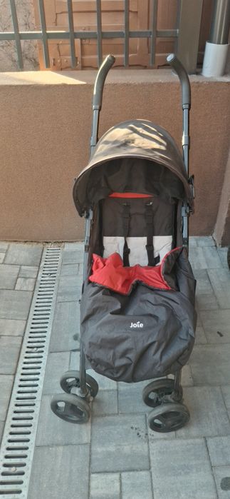 Sprzedam wózek spacerówkę JOE.