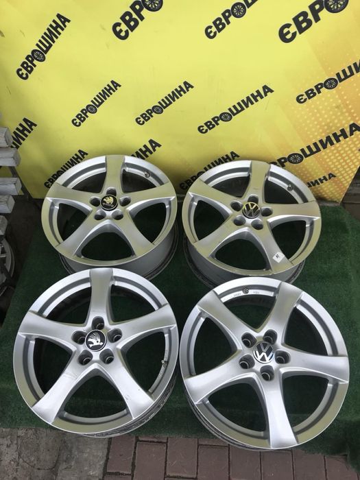 Диски 5:112r17 комплект оригінал склад б/у титани Skoda Volkswagen