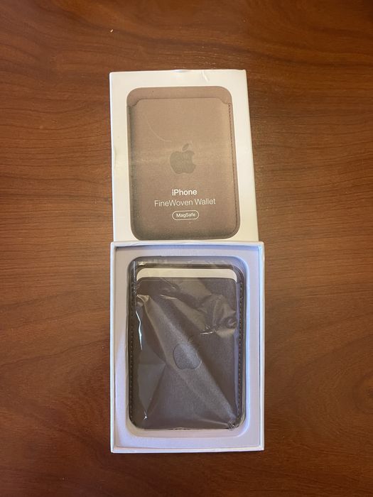 Carteira MagSafe tecido – NOVA – em Bege