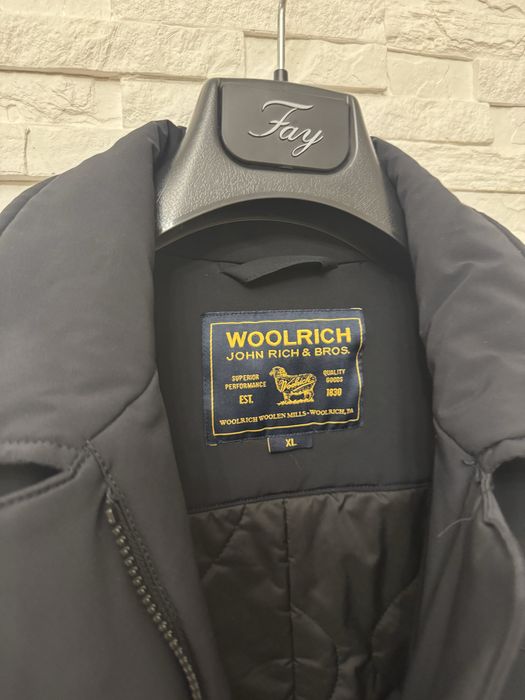 Woolrich куртка нова