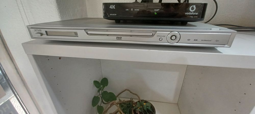 Leitor dvd denver como novo