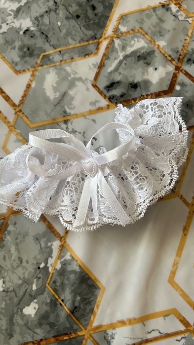 підвʼязка нареченої