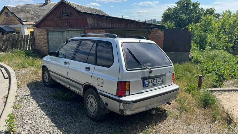 Продам авто.Кіа pride універсал 2000рік.1.3 бензин/газ.