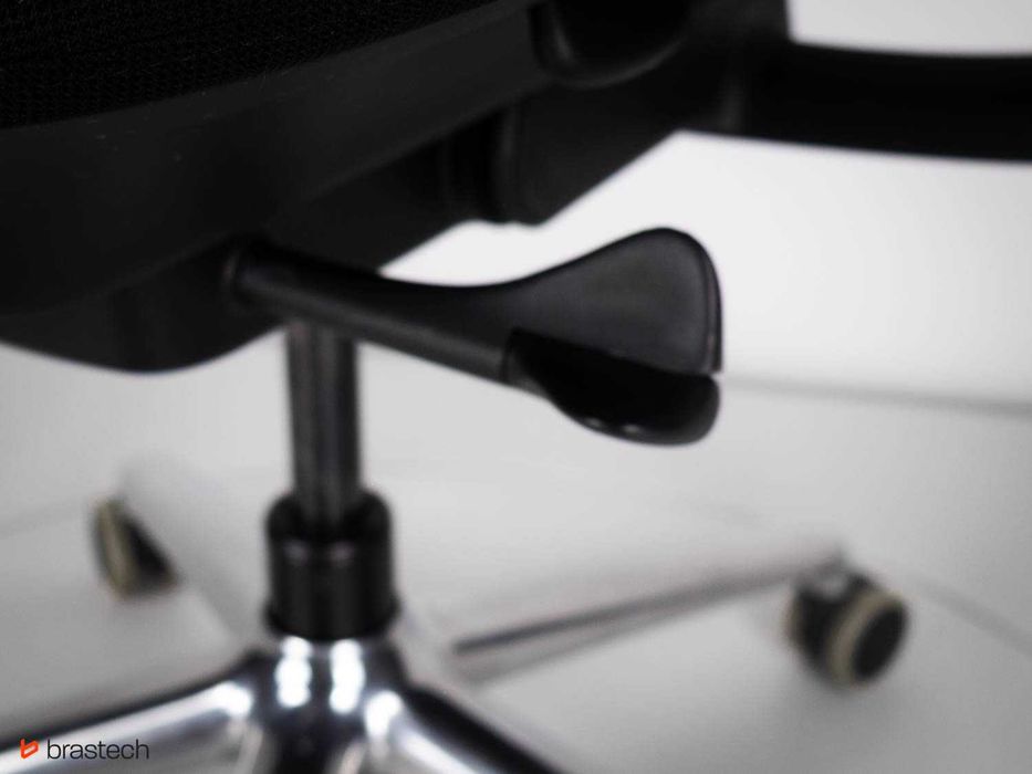 Fotel biurowy Herman Miller Sayl Poleasingowy