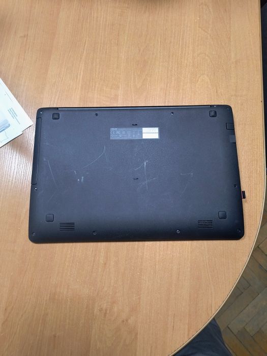 Ноутбук Asus X553M та HP 625