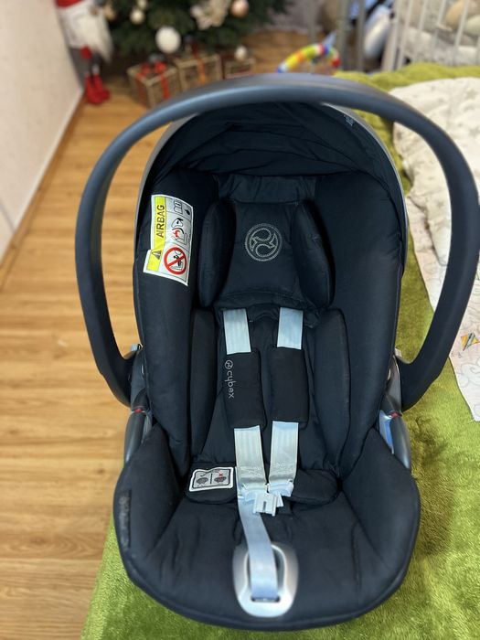 Автолюлька Cybex Cloud Z i-Size +адаптери