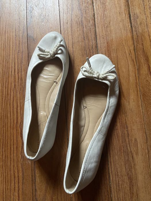 Sabrinas brancas da zara