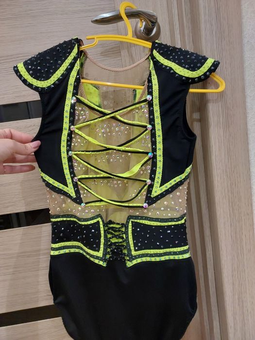 Купальник для художньої гімнастики