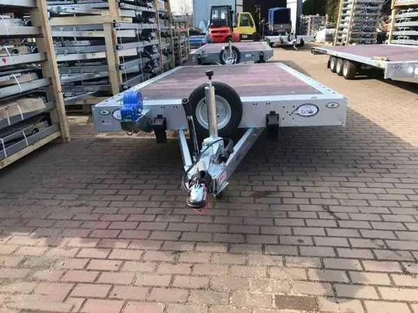 Причіп Евакуатор платформа 5000ммх2000мм. Причеп лафет