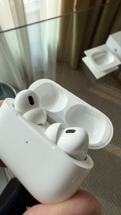 Sprzedam Apple AirPods Pro 2 (2. generacja) – Lightning