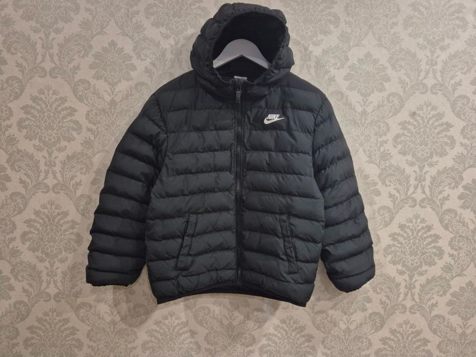 Оригінальна куртка Nike Sportswear Lightweight Synthetic Fill підліткова пуховик найк оригінал L 147-158