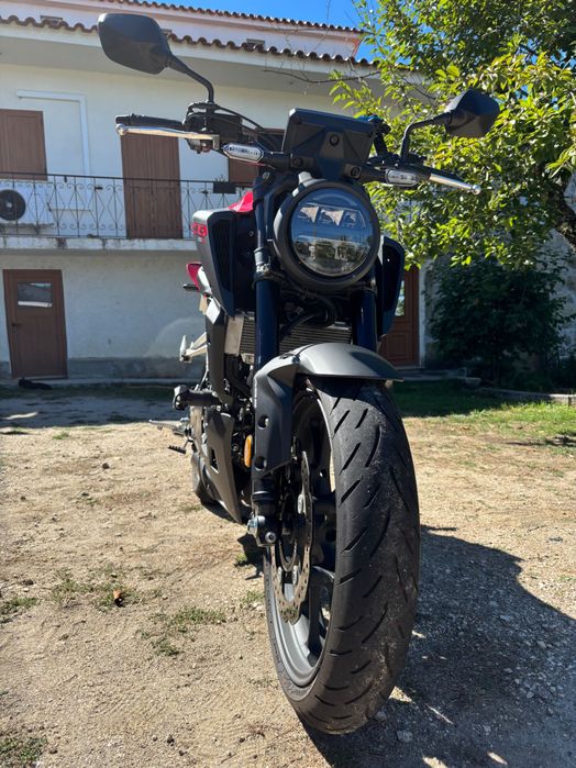 Honda CB125R 2024