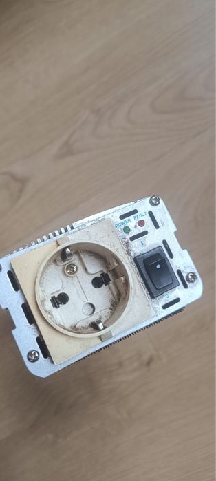 Інвертор, 24вольти, світло, генератор, 24-220вольт