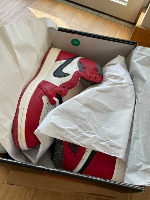 Jordan 1 Retro High OG Chicago Lost and Found 40.5 US7.5