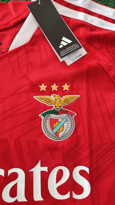 Camisola principal Benfica