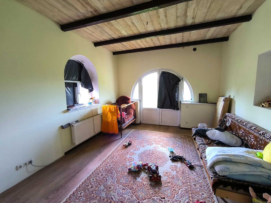 Капітальний будинок 350м² з каміном та сауною поруч з лісом! 27км від Києва.