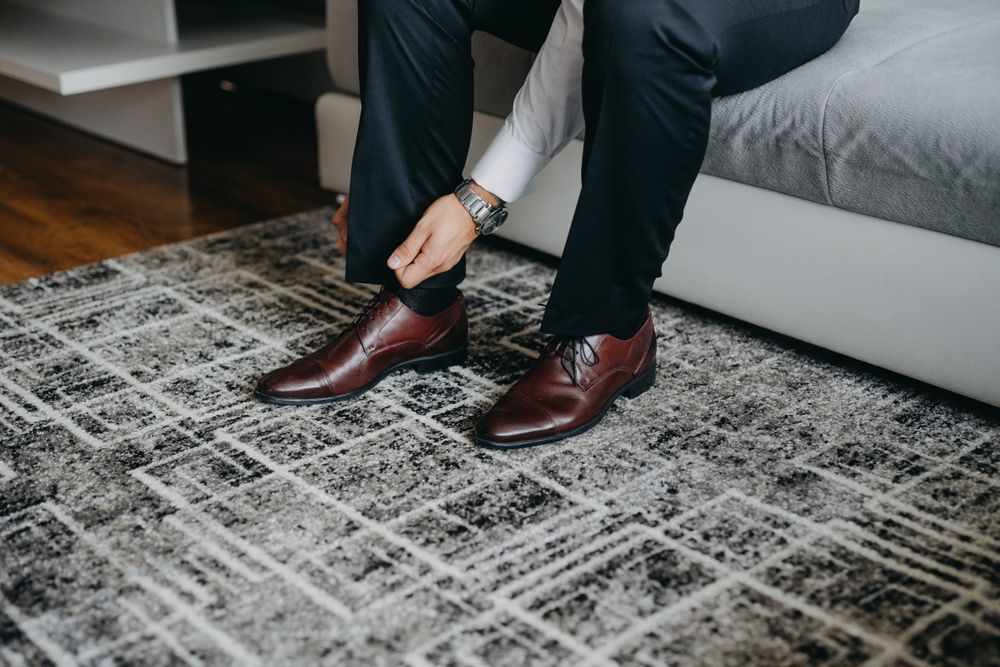 Burgundowe buty ślubne eleganckie Giacomo Contii