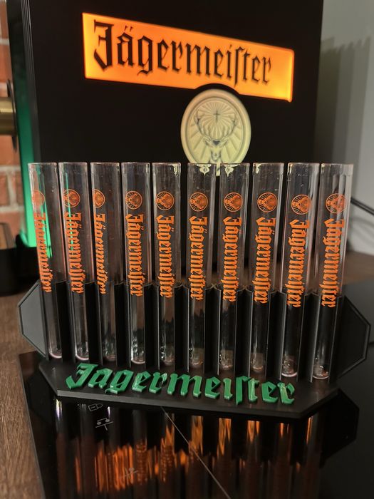 Jägermeister 10 oryginalnych probówek i stojak