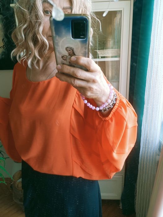 Bluzka pomarańczowy roz S firma b.yung
