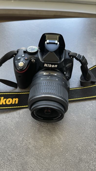 Дзеркальний фотоапарат Nikon D5100 Kit 18-55mm VR + 32GB (пробіг