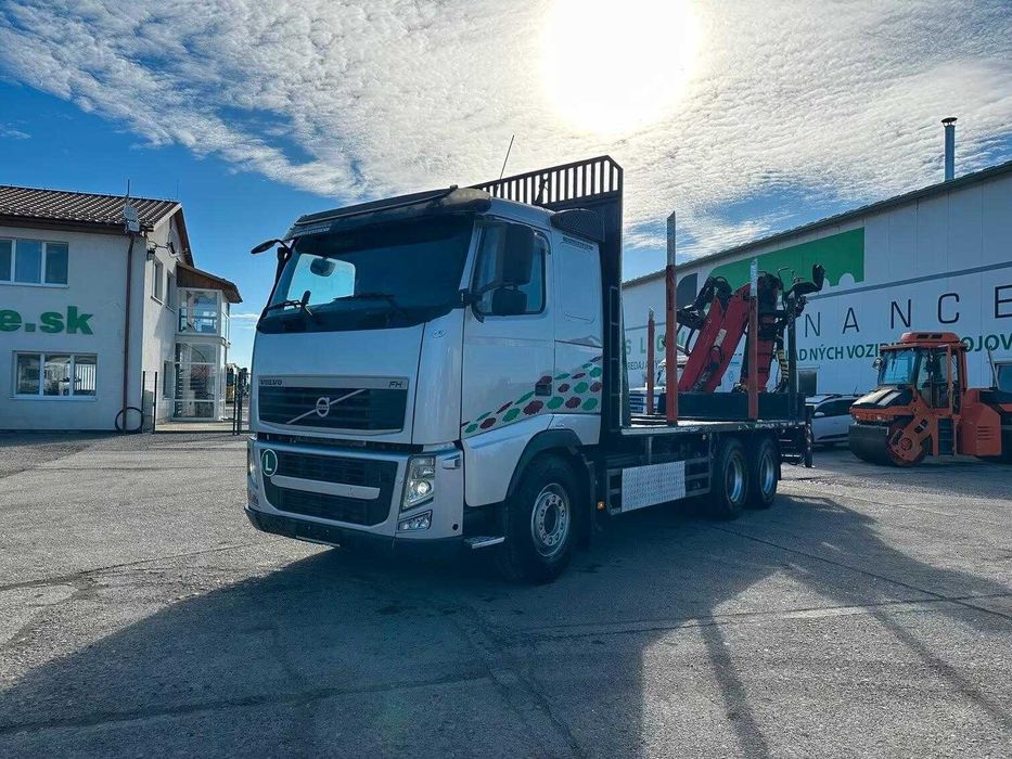 Лісовоз Volvo FH 480 6x4 надійніша за Man Daf Scania Mercedes з краном
