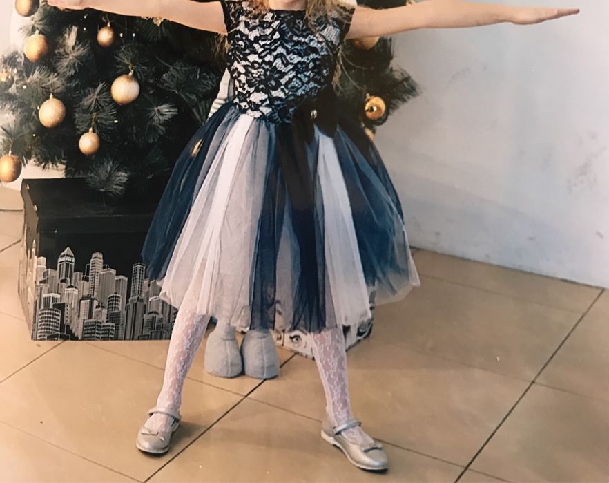 Святкове плаття з болеро