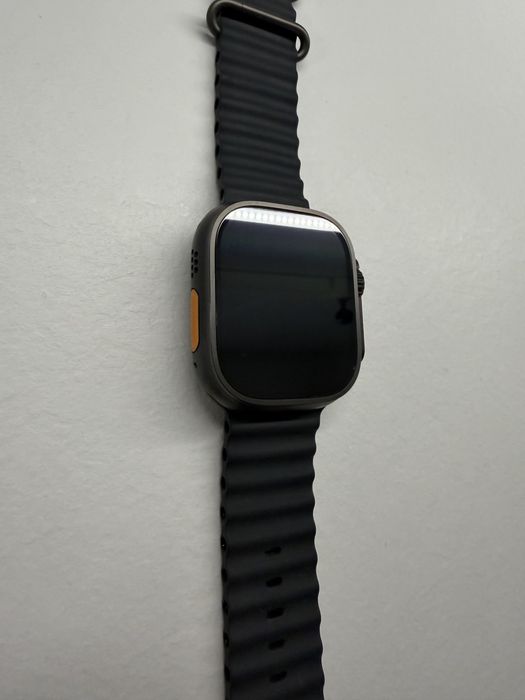 Apple Watch Ultra 3 GPS + eSIM 49mm Black Titanium