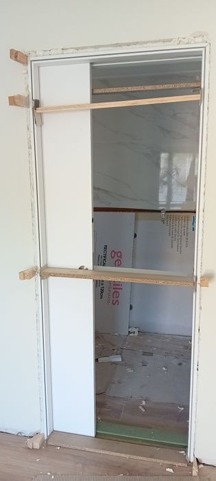 Trabalhos de carpintaria e remodelação margem sul  lisboa.
