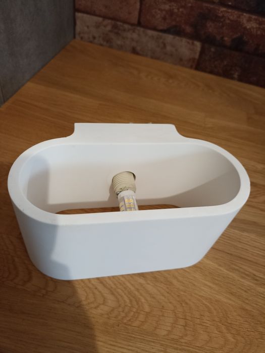 Kinkiet lampa ścienna biała gipsowa