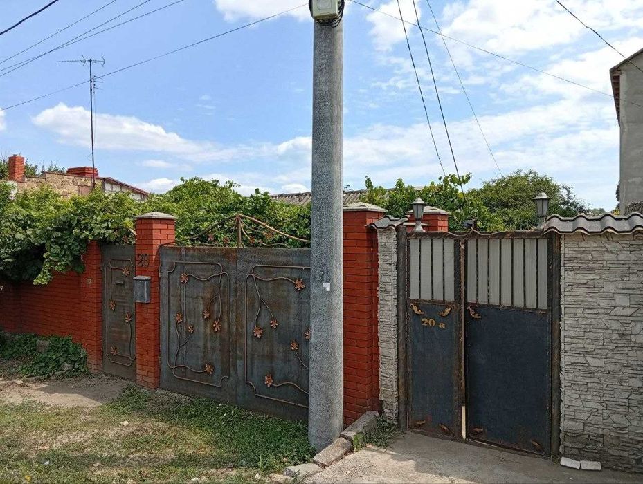 Продам дом 3 комнаты – улица Хуторская, цена 43 тыс.