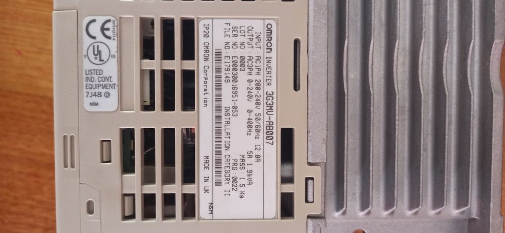 Variador velocidade OMRON 1.1kw (NOVO)