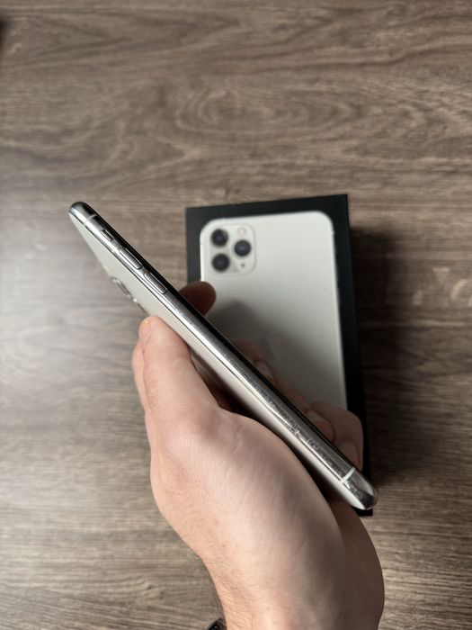 Iphone 11 pro max 256gb, neverlock, silver, white