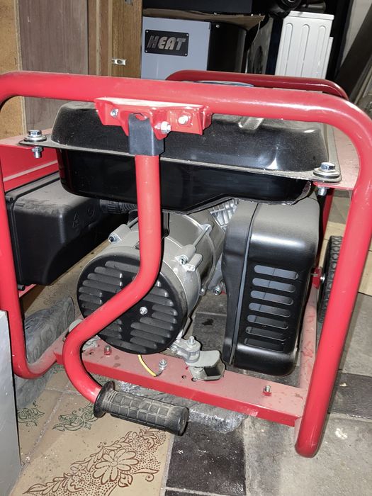 Генератор Powermate em2700