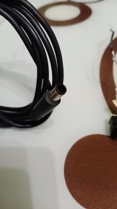 Продам блок живлення dell для ноутбука