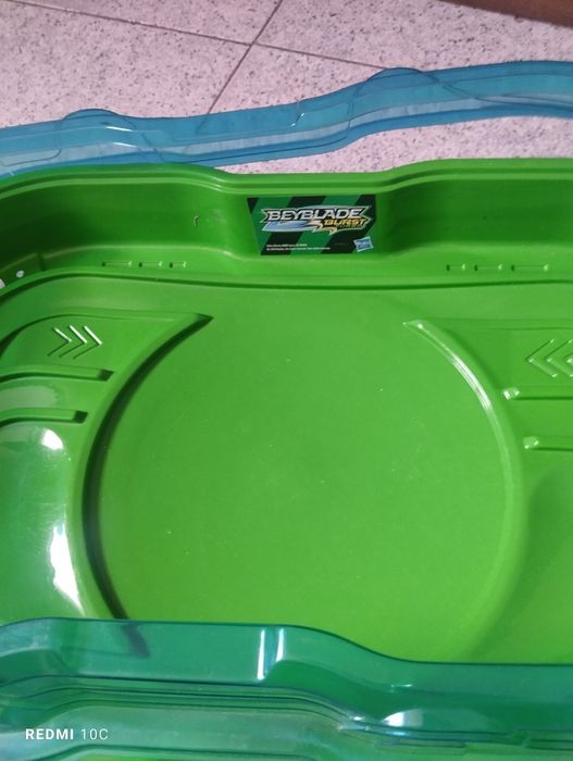 Beyblade arenas originais varias