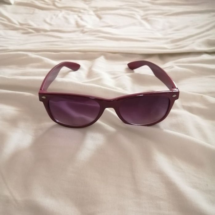 Óculos de sol roxos64729954957955122