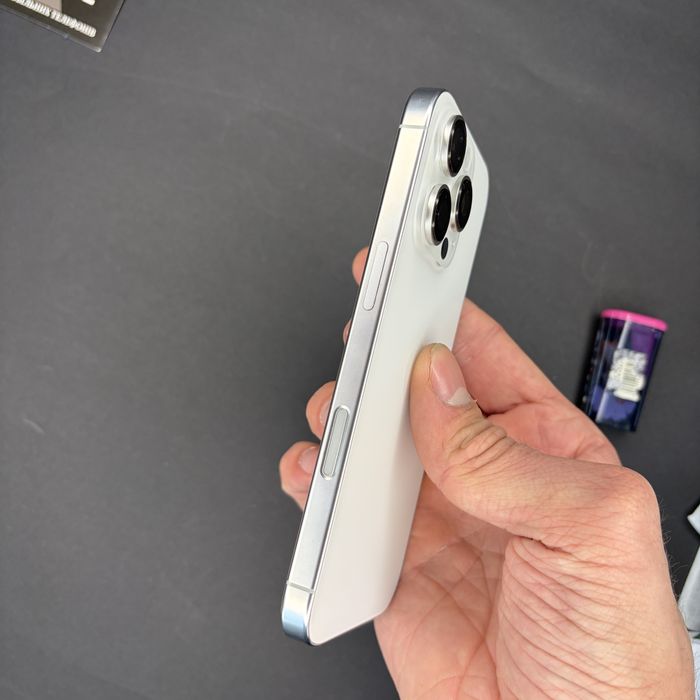 Телефон Apple Iphone 16 Pro 128 Gb White Titanium 91%